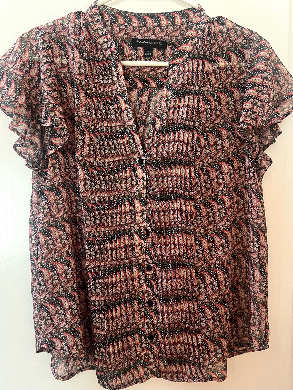 Banana Republic Pink and Black Printed Ruffle-Sleeve Blouse